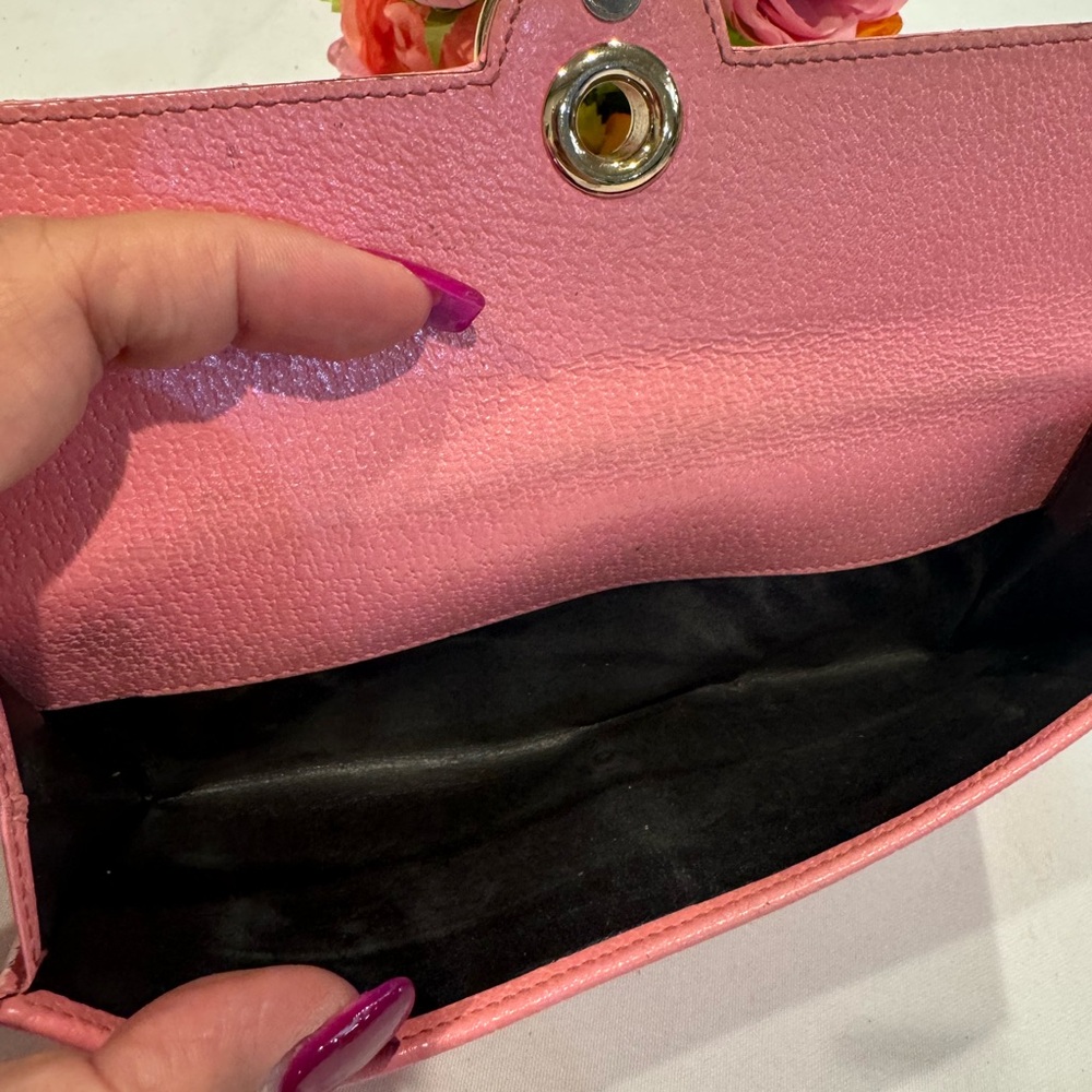 Authentic Gucci wallet - Picture 8 of 12